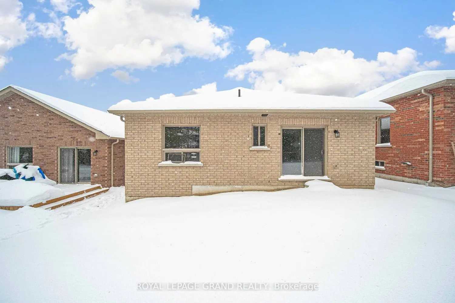 Additional image 7 of 16 Revol Road