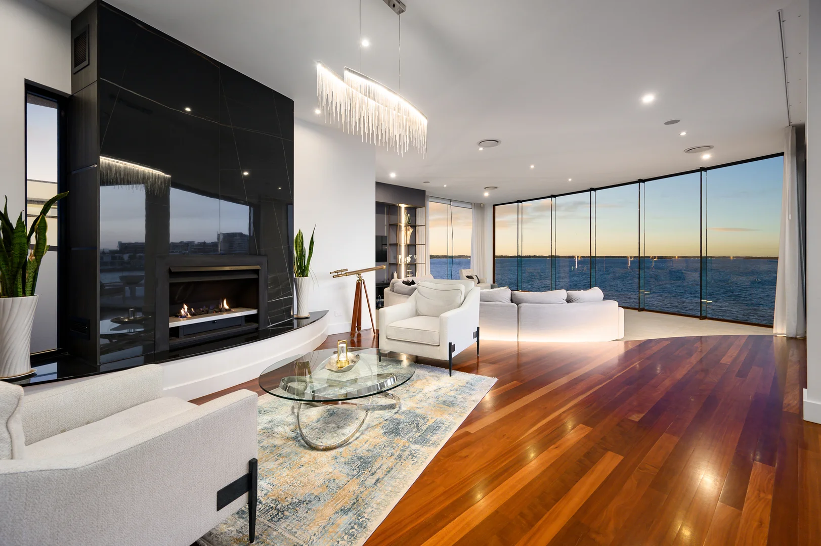 Additional image 29 of 21 King Arthurs Court, Sovereign Islands QLD 4216