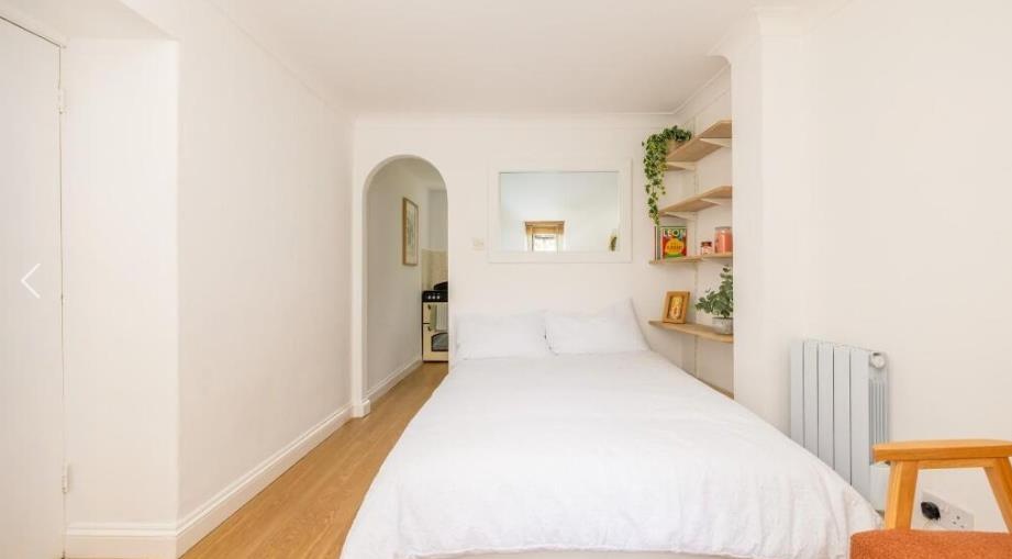 Additional image 3 of Studio Flat, Redland Road, BS6, N1 7GU