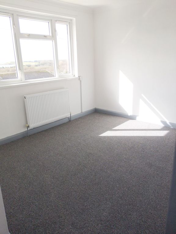 Additional image 19 of 3 bed semi-detached house to rentMaes Yr Haf, Pwll SA15