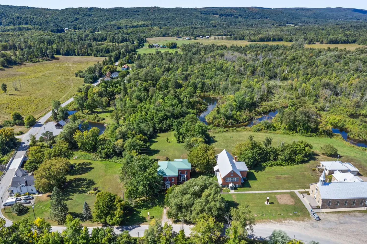 Additional image 17 of 391 Mount St-Patrick Road