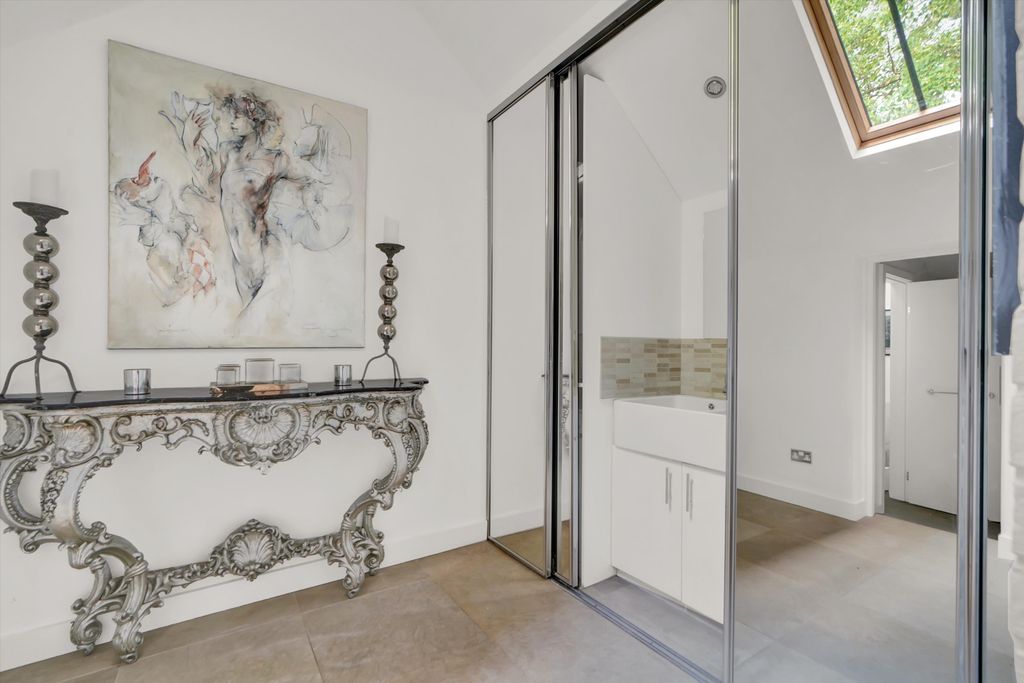 Additional image 25 of 6 bed detached house to rentPelhams Walk, Esher, Surrey KT10