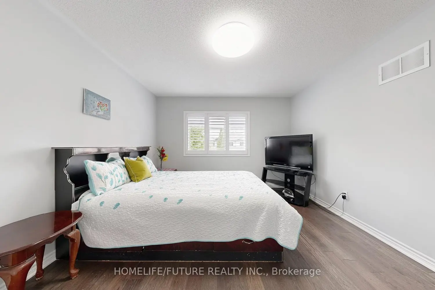 Additional image 13 of 153 Jonas Millway