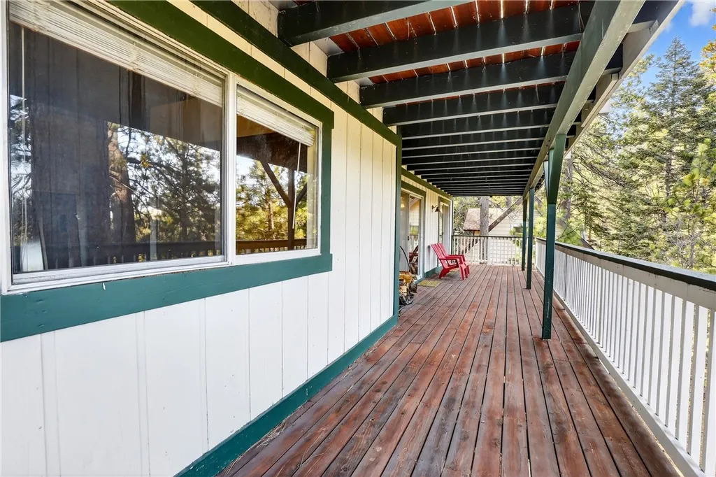 Additional image 39 of 26633 Thunderbird Dr, Lake Arrowhead, CA 92352