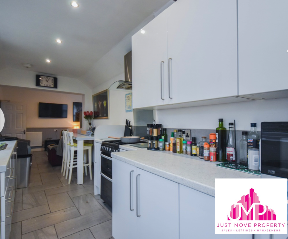 5 bed shared accommodation to rentClaridge Road, Stoke-On-Trent ST4 photo 5