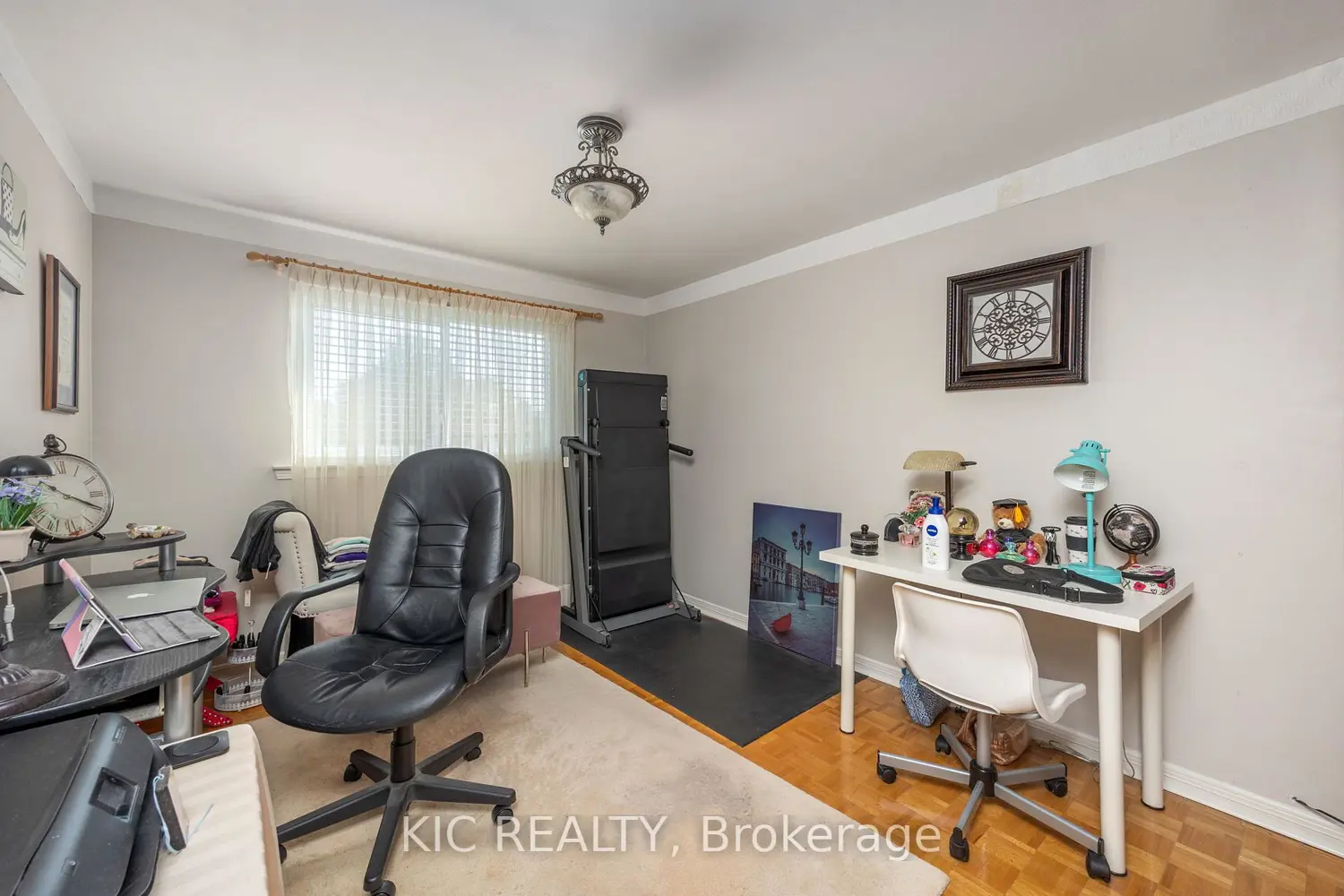 Additional image 10 of 5 Thistlewaite Crescent