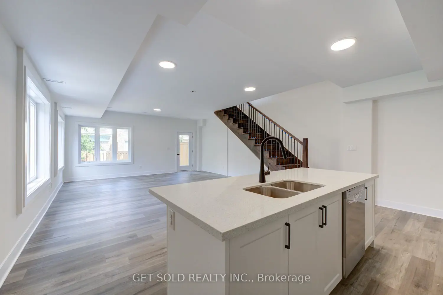 Additional image 7 of 6701 Thorold Stone Road 1