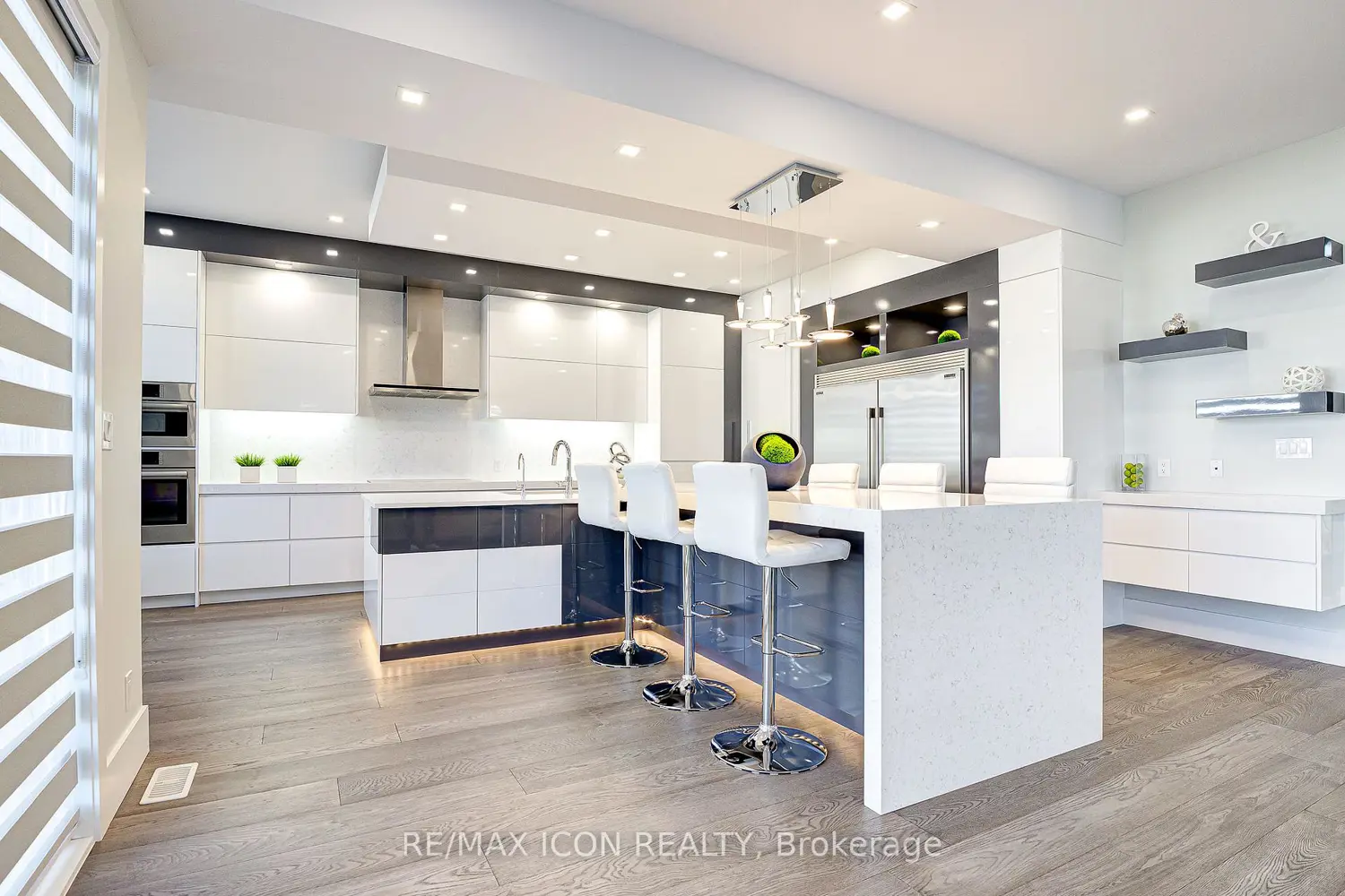 Additional image 10 of 685 Meadowsweet Avenue