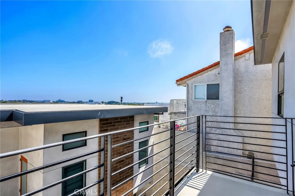 Additional image 73 of 130 S Prospect Ave Unit A, Redondo Beach, CA 90277