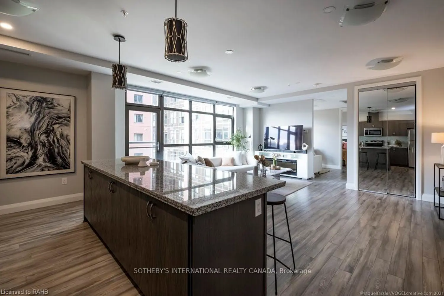 Additional image 3 of 118 King Street 716