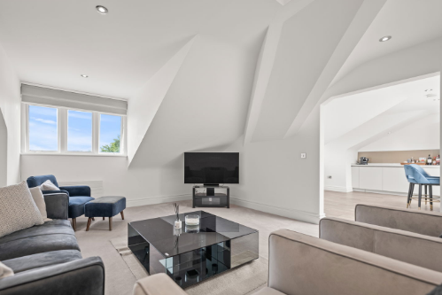 Additional image 3 of 2 bed flat to rentSt. Hilarys Park, Alderley Edge SK9