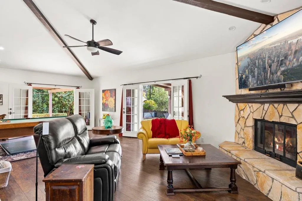 Additional image 9 of 1305 Scenic Dr, Escondido, CA 92029