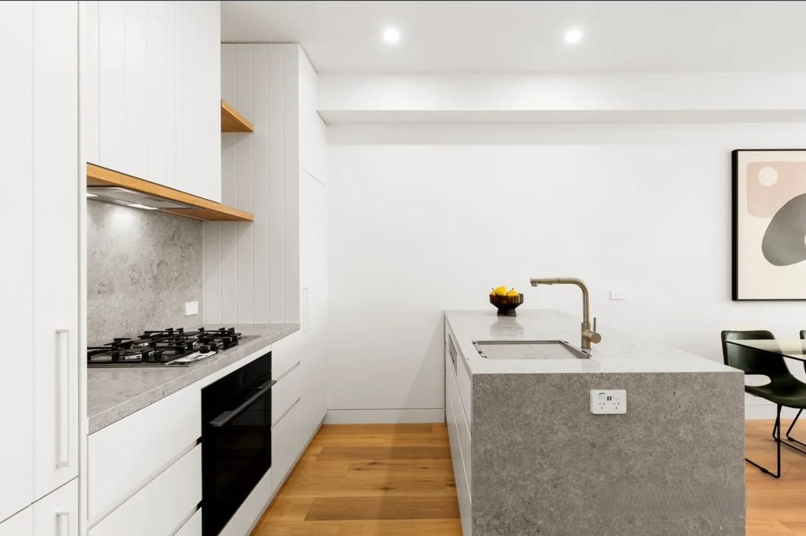 Additional image 5 of 8/124 White Street, Mordialloc VIC 3195