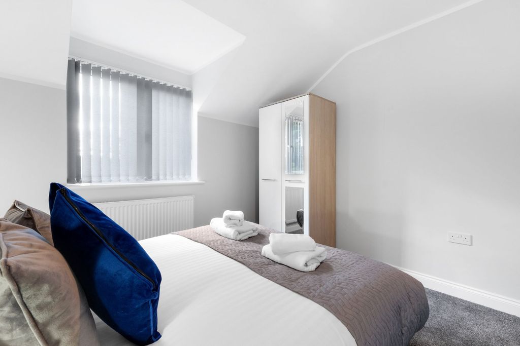 Additional image 11 of 2 bed flat to rentWest Wycombe Road, High Wycombe HP12