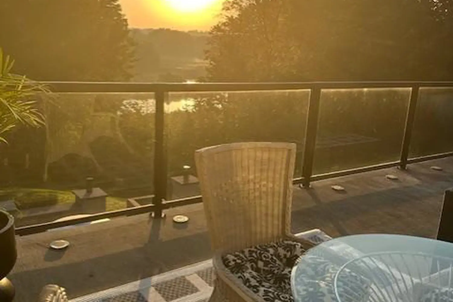 Additional image 16 of 546 Woolwich Place