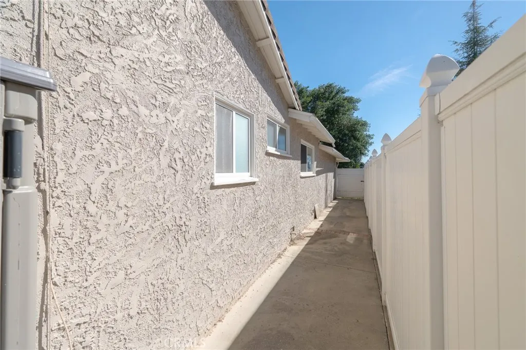 Additional image 32 of 22459 Covello St, West Hills, CA 91307