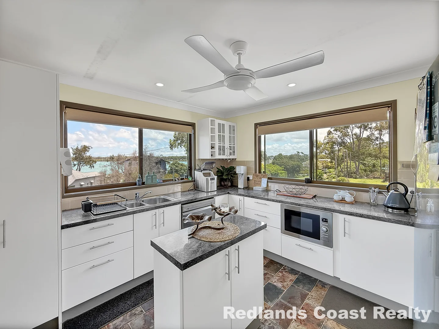 Additional image 21 of 27 Lucas Dr, Lamb Island QLD 4184