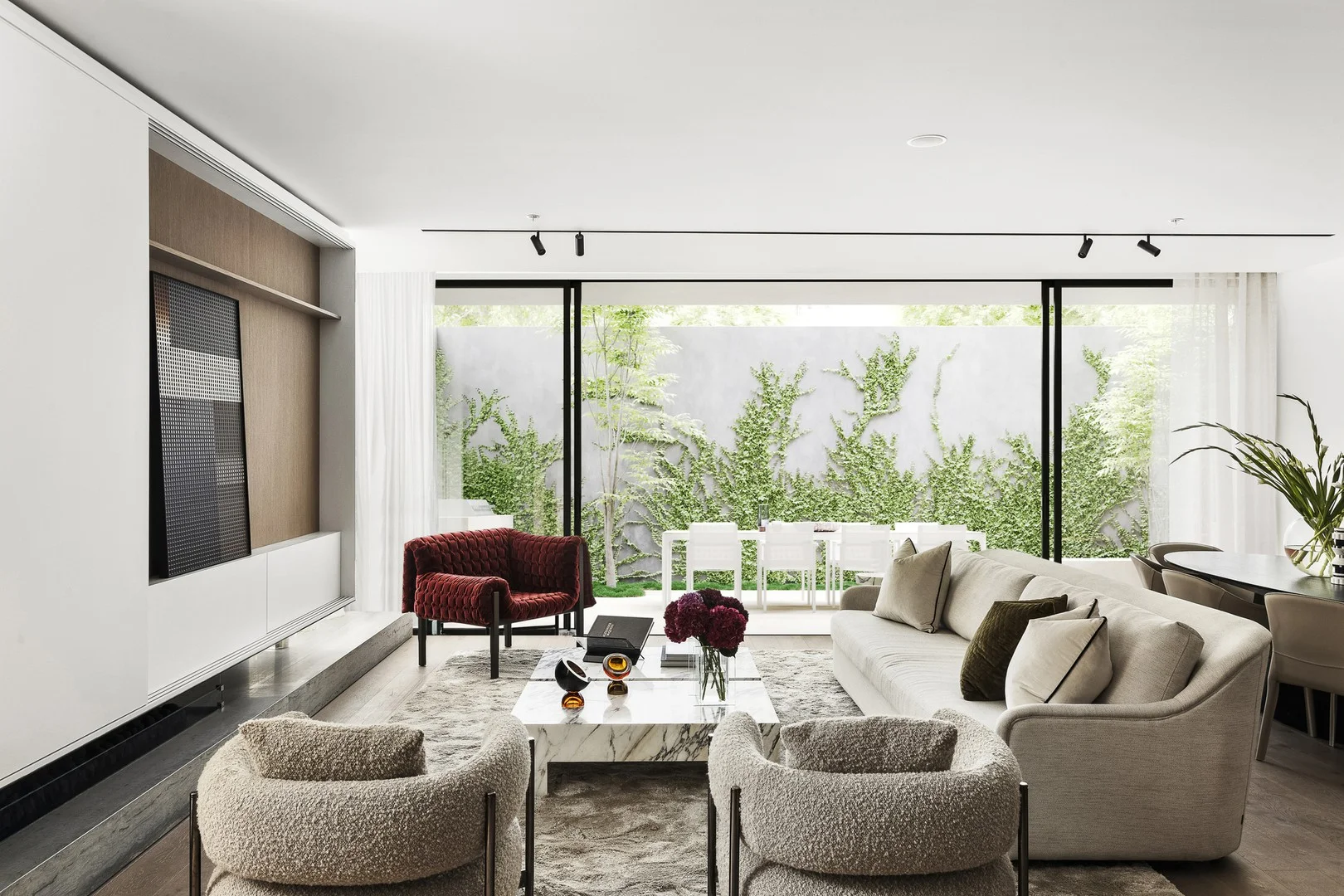 Garden Residence/5 Brookville Road, Toorak VIC 3142