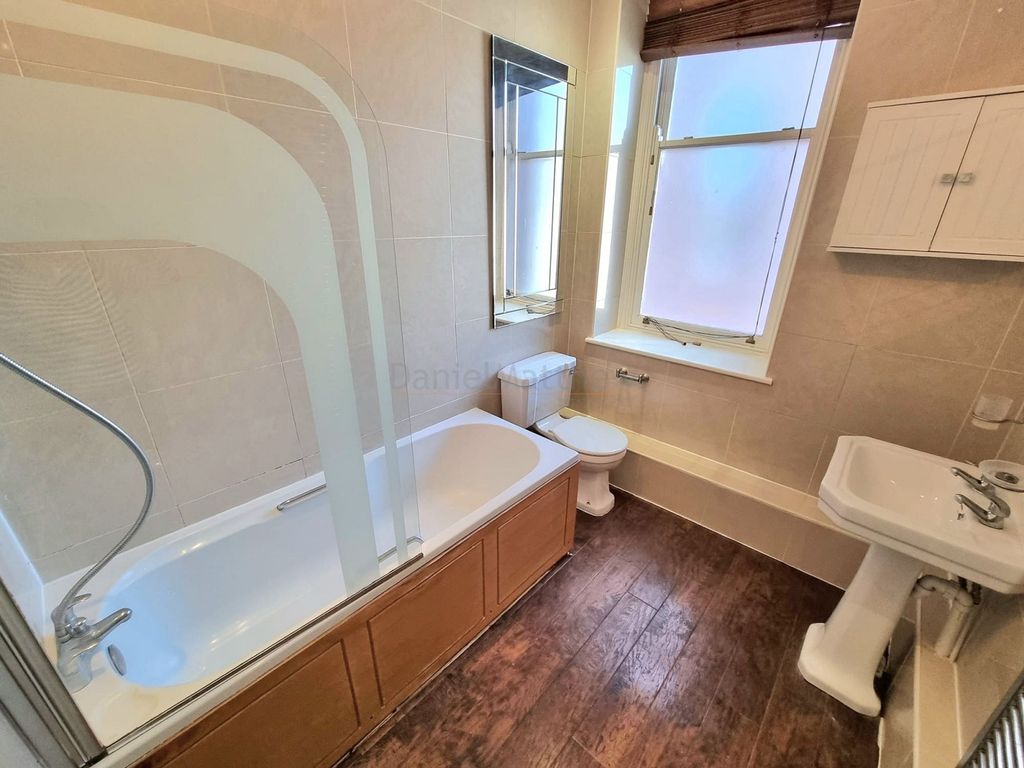 Additional image 8 of 2 bed flat to rentWindsor Road, Barry CF62