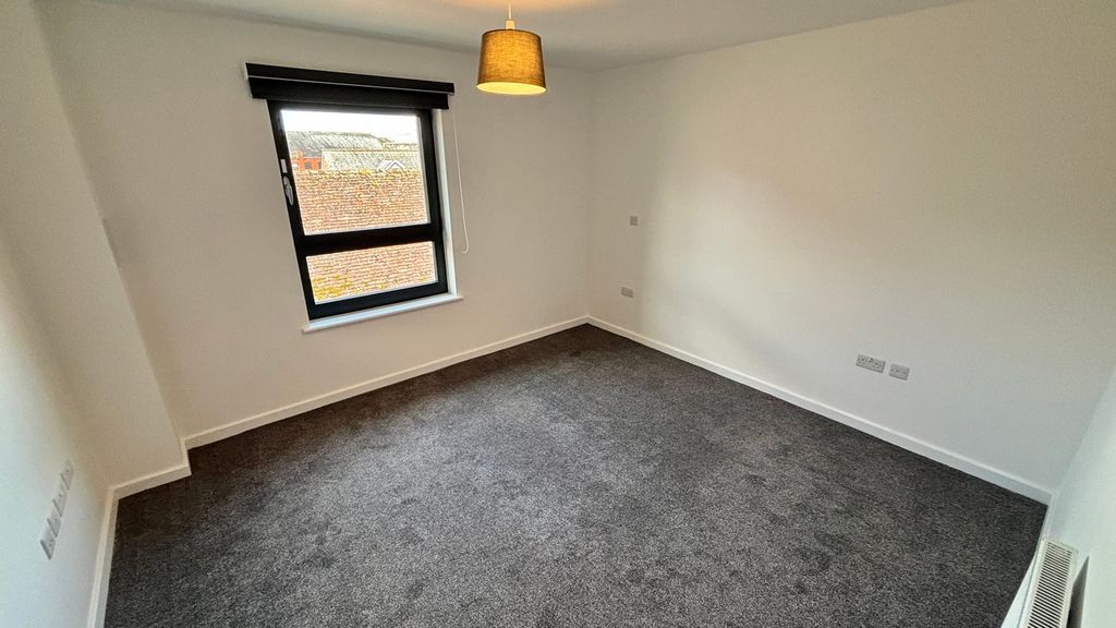 Additional image 9 of 2 bed flat to rentCoal Orchard, Taunton TA1