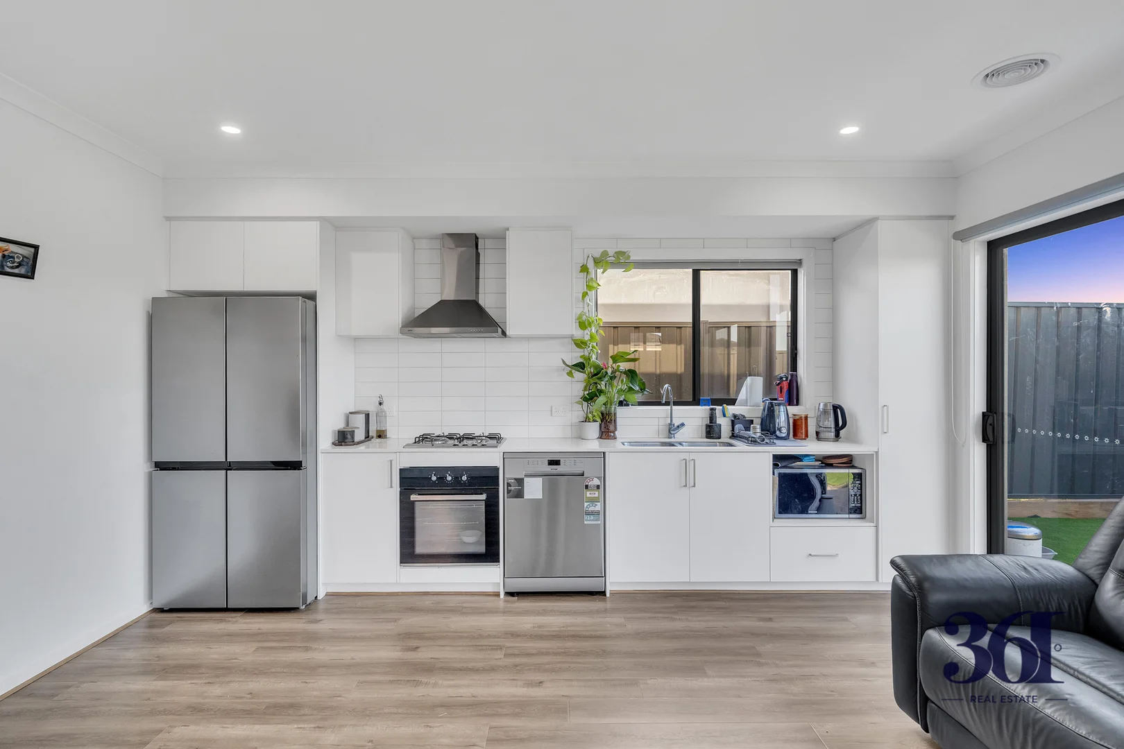 Additional image 9 of 100 Medallion Boulevard, Tarneit VIC 3029