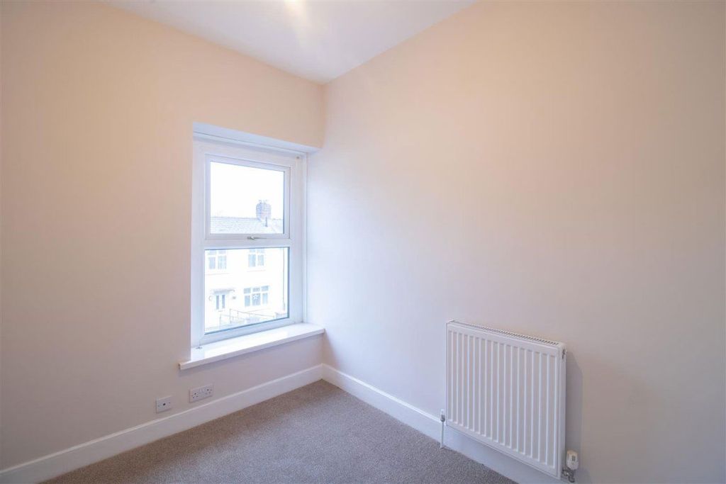 Additional image 13 of 3 bed property to rent22 David Street, Blackwood NP12