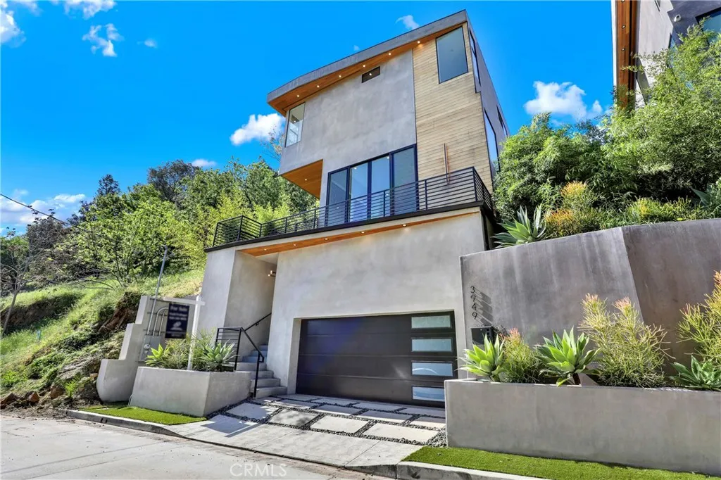 Additional image 2 of 3949 Glenalbyn Drive, Los Angeles, CA 90065