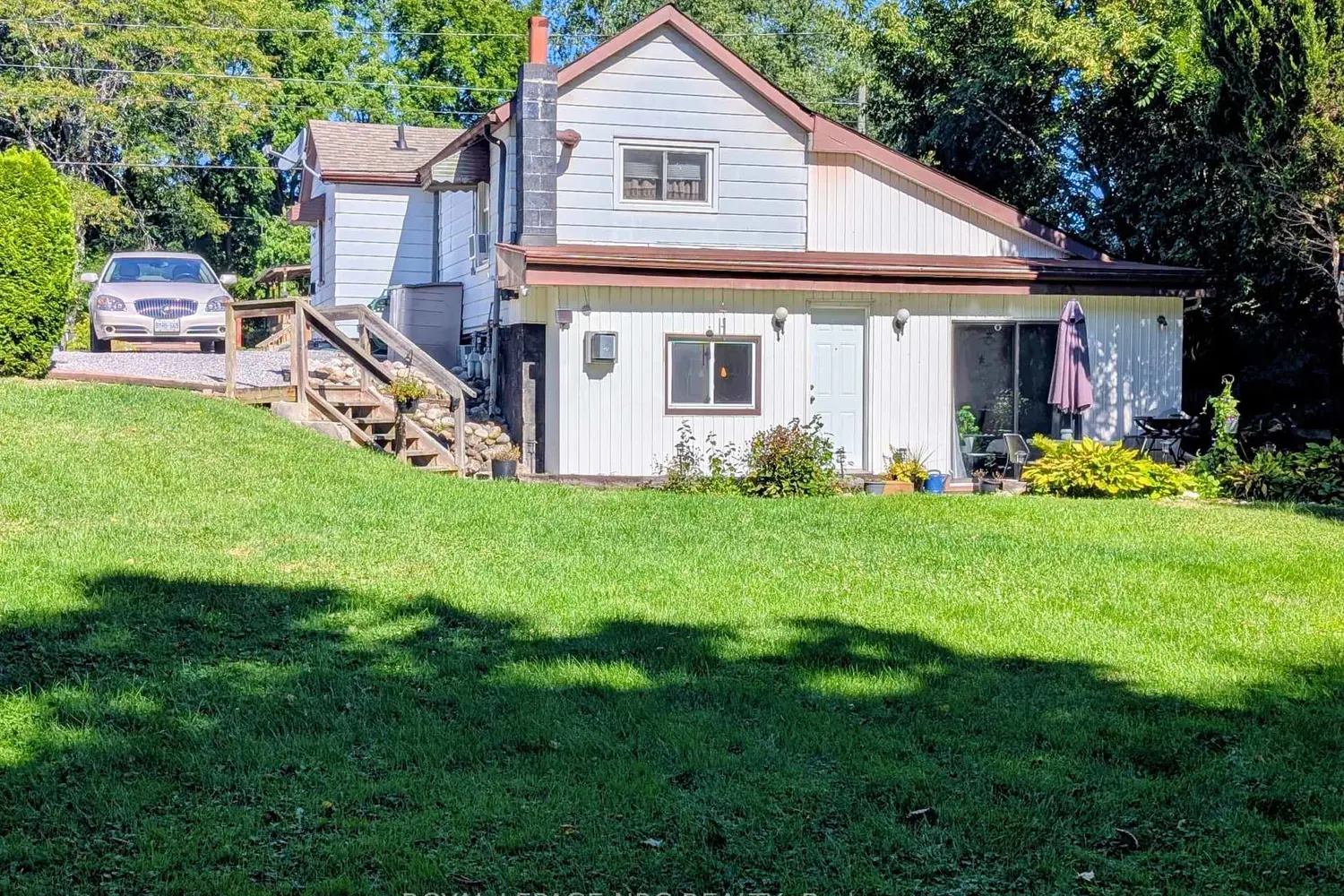 Additional image 8 of 4132 Chippawa Parkway