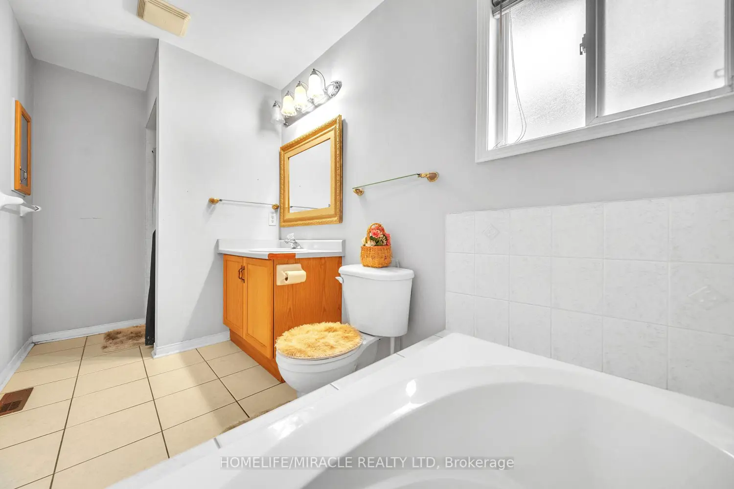 Additional image 11 of 19 Culture Crescent