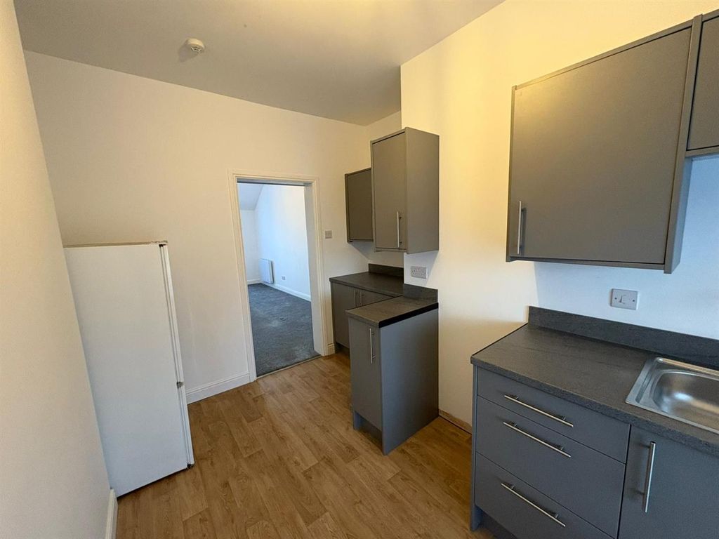 Additional image 5 of 1 bed flat to rentRhos Road, Rhos On Sea, Colwyn Bay LL28