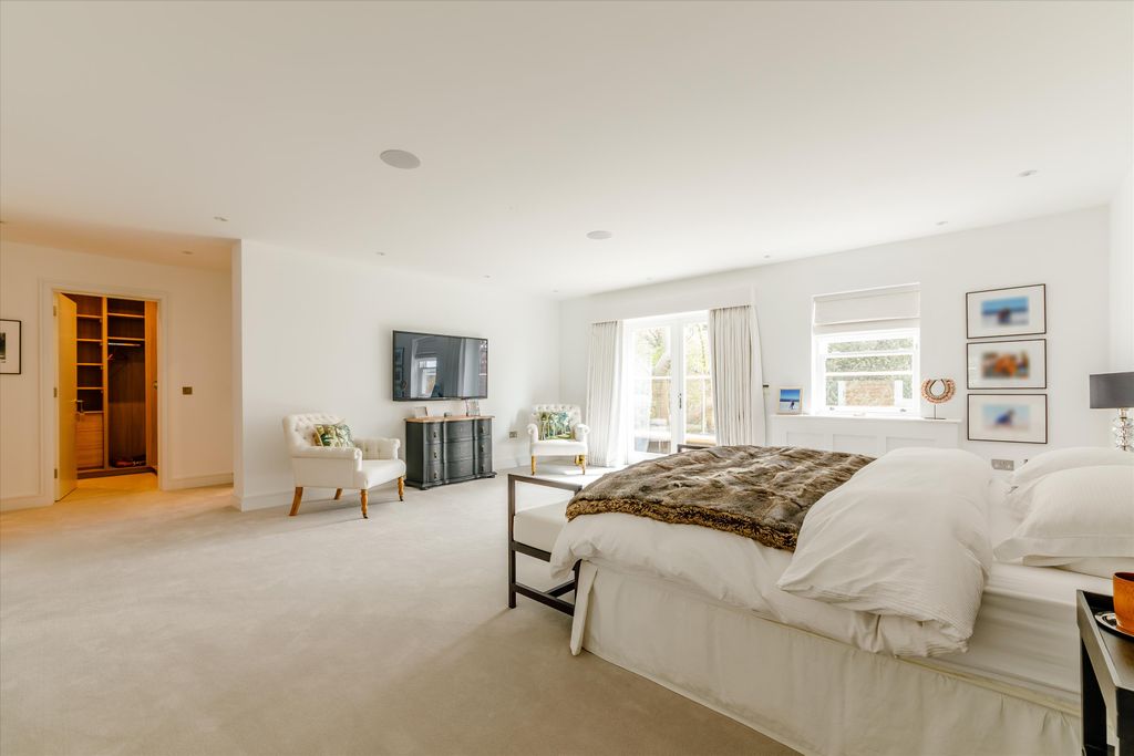 Additional image 26 of 5 bed detached house to rentLondon Road, Ascot, Berkshire SL5