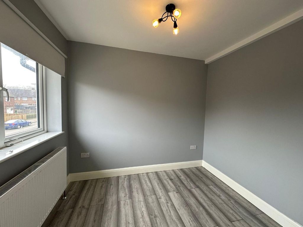 Additional image 14 of 8 bed property to rentRockley Road, Luton LU1