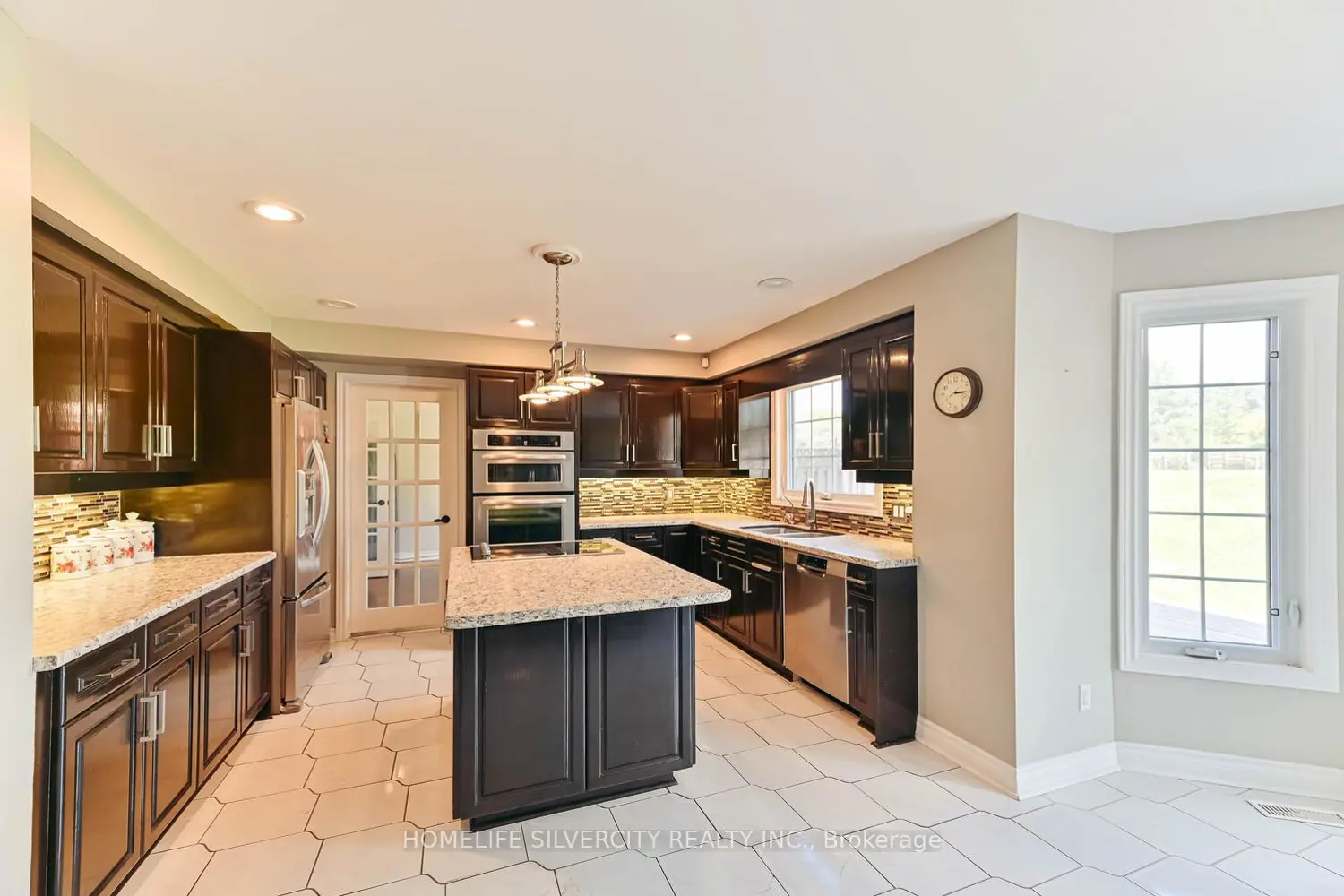 Additional image 4 of 18805 Willoghby Road