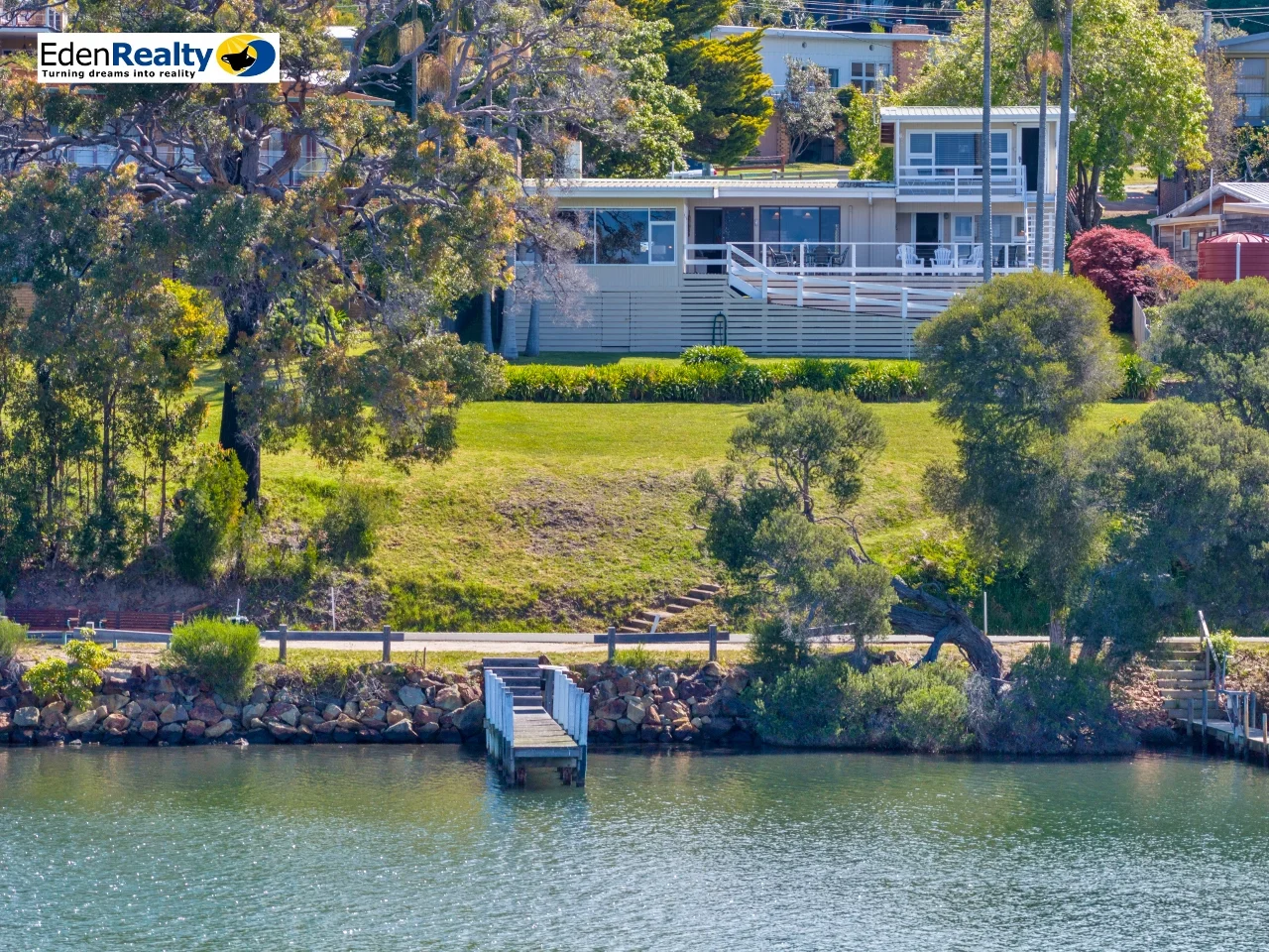 10 Mirrabooka Road, Mallacoota VIC 3892