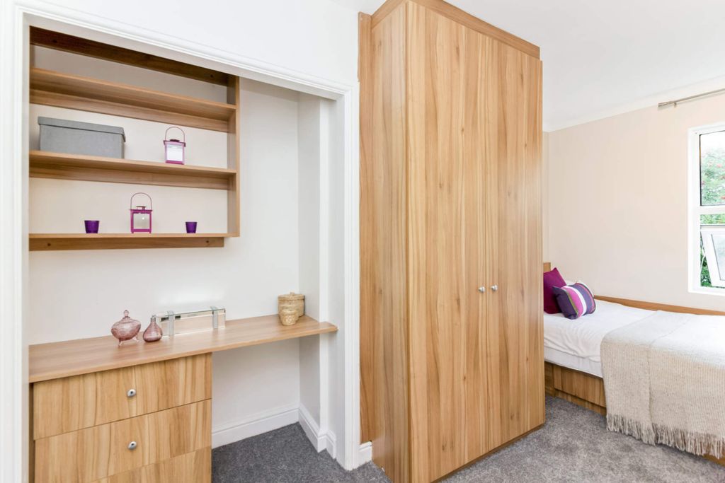 Additional image 7 of 5 bed shared accommodation to rentSt Michaels Lane, Leeds LS6