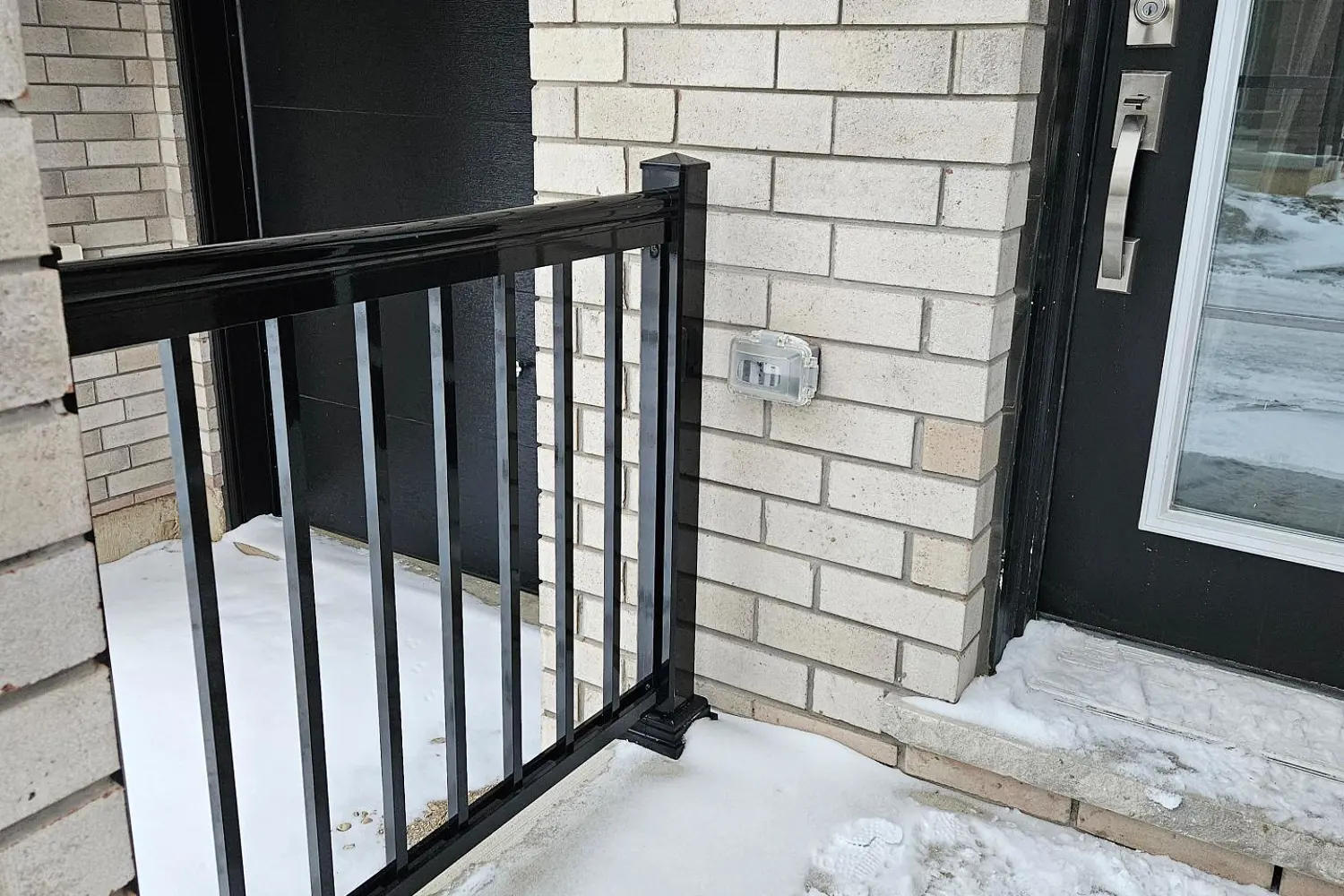 Additional image 2 of 660 Colborne Street 53