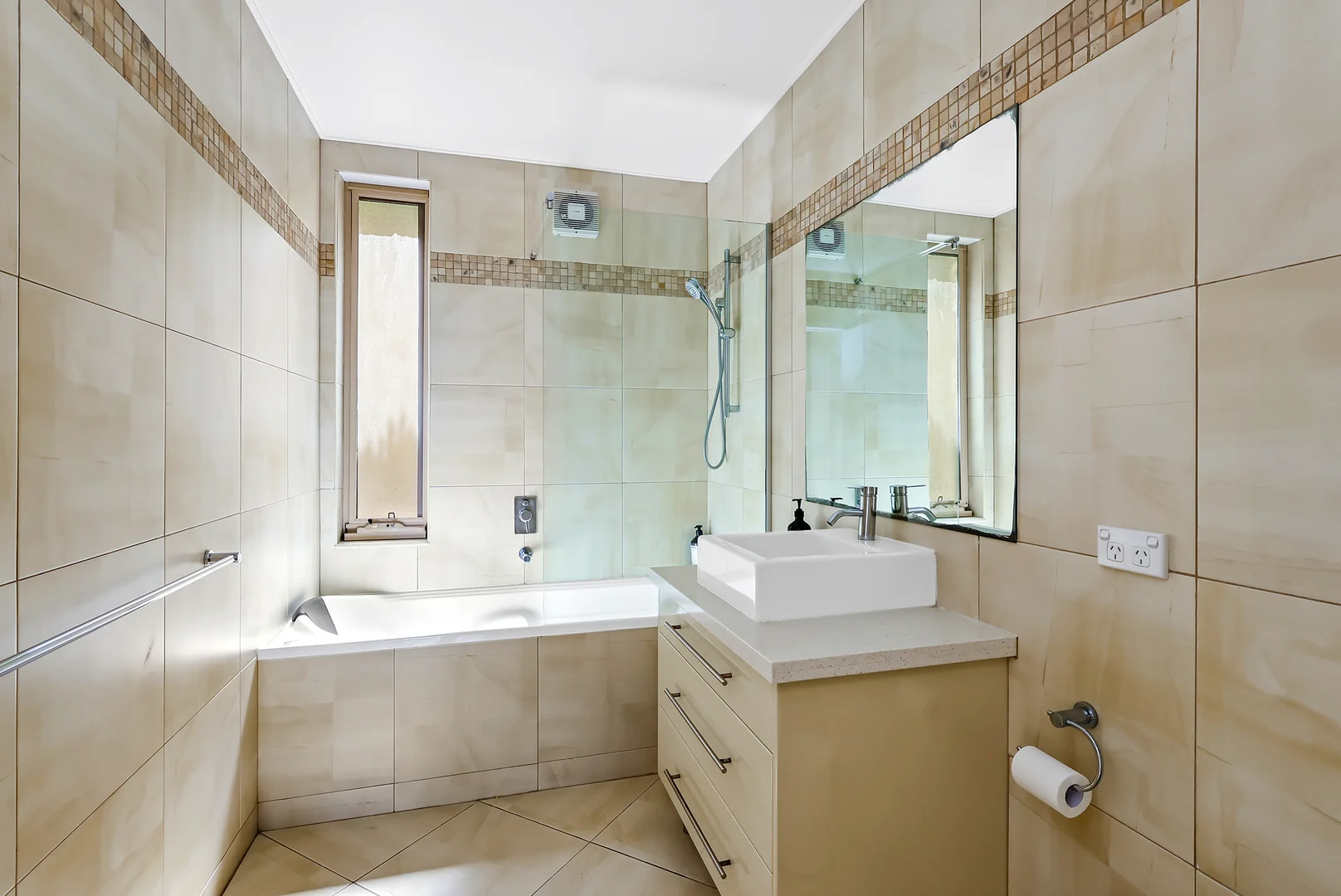 Additional image 19 of 123B Beach Street, Port Fairy VIC 3284