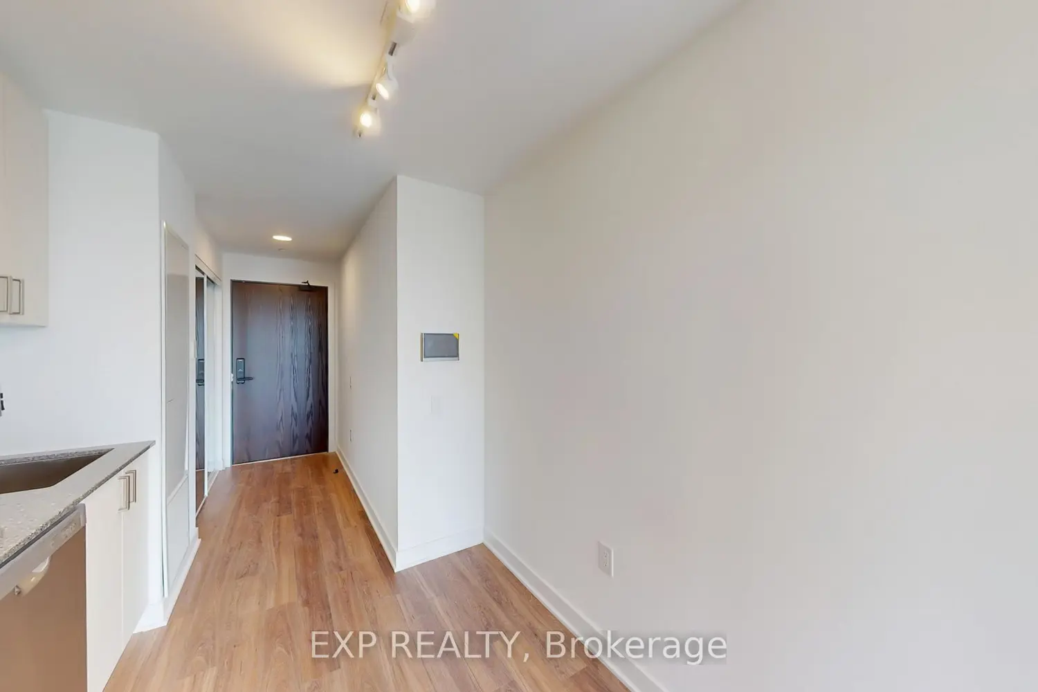 Additional image 12 of 2782 Barton Street 919