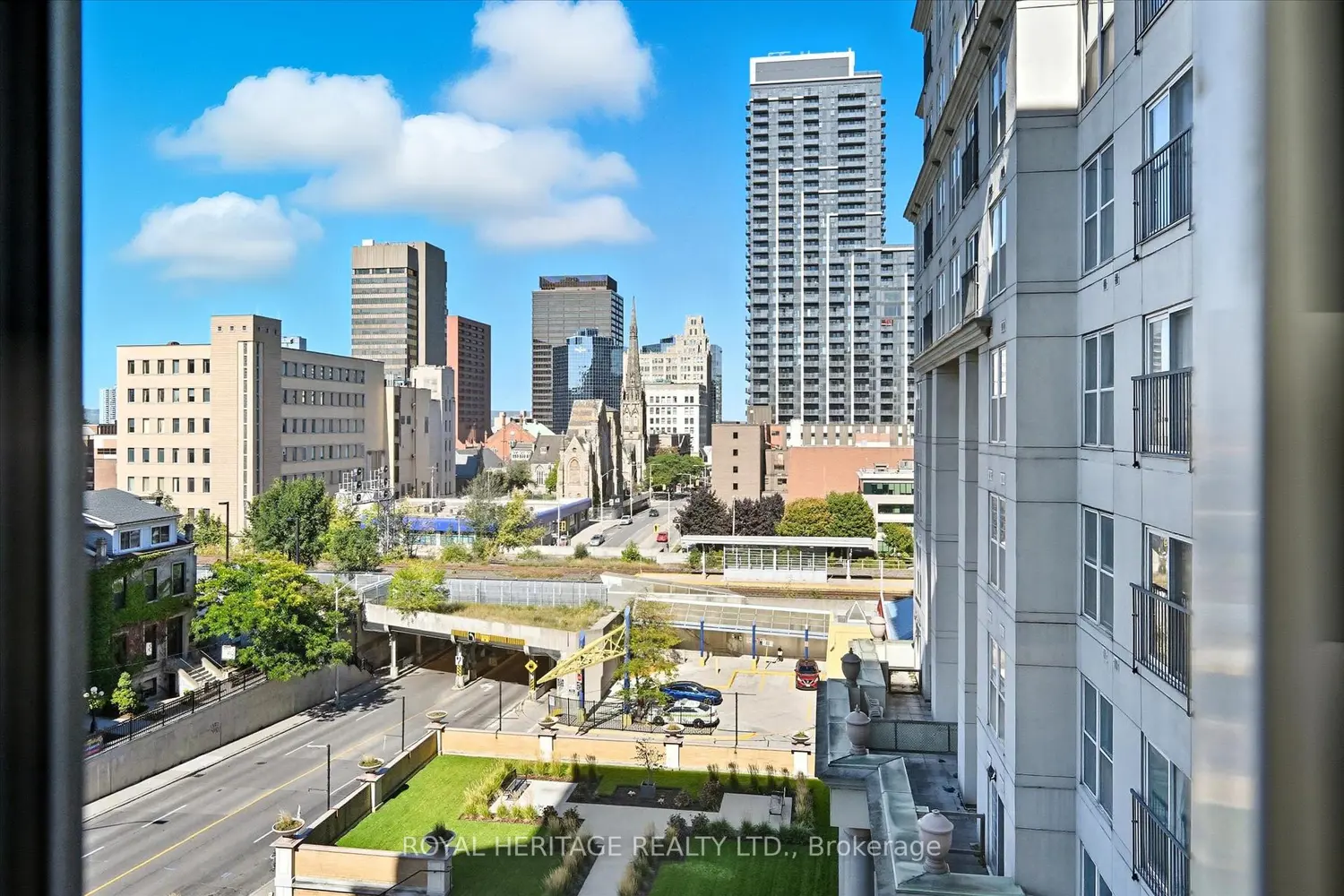 Additional image 16 of 135 James Street 615