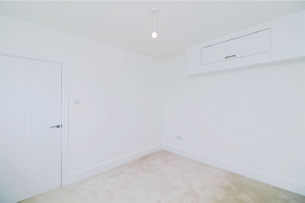 Additional image 9 of 4 bed bungalow to rentSt. Pauls Avenue, Barry CF62