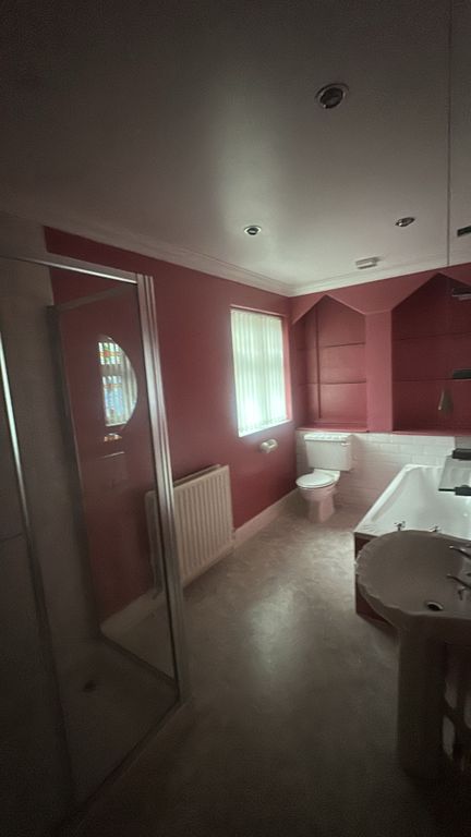 Additional image 5 of 4 bed detached house to rentLewsey Road, Luton LU4