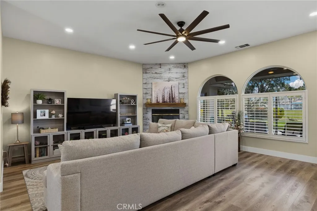 Additional image 88 of 4401 Palisades Cir, Bakersfield, CA 93308