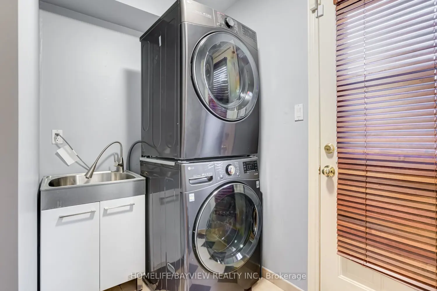 Additional image 16 of 54 Airdrie Drive