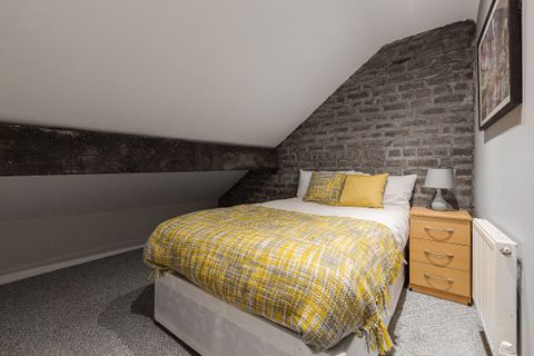 Room 4, 41 Gloucester Road, Liverpool L6, Room to rent