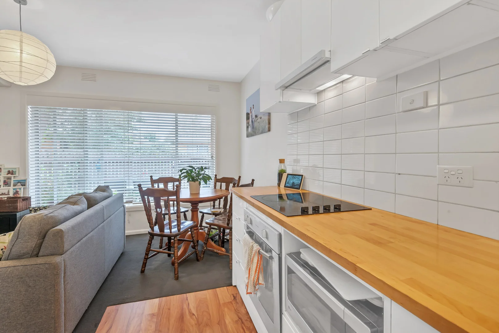 Additional image 7 of 2/21 Hobart Road, Murrumbeena VIC 3163