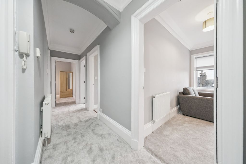 Additional image 3 of 4 bed flat to rentPort Street, Stirling, Stirling FK8