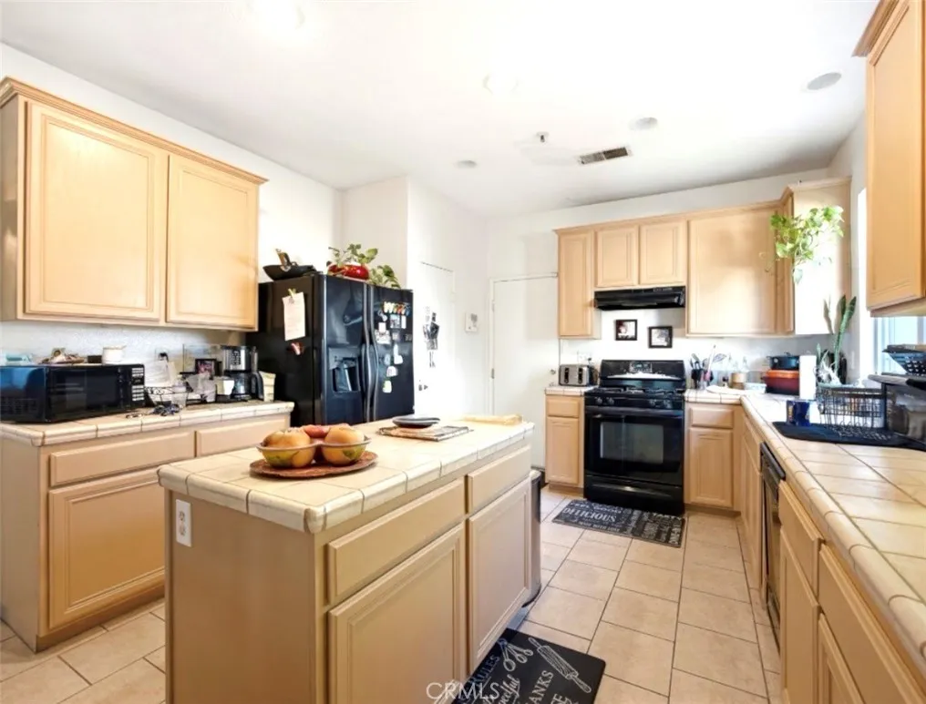 Additional image 14 of 5947 Creekside Dr, Fontana, CA 92336