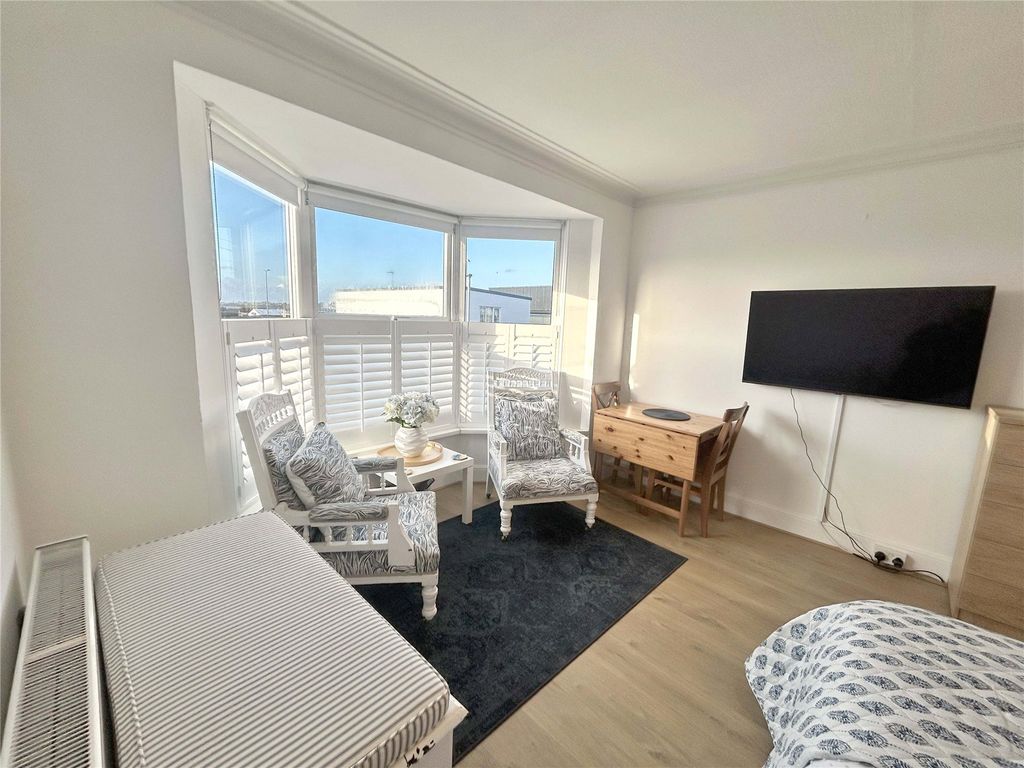 Additional image 6 of Studio to rentVictoria Road, Exmouth EX8