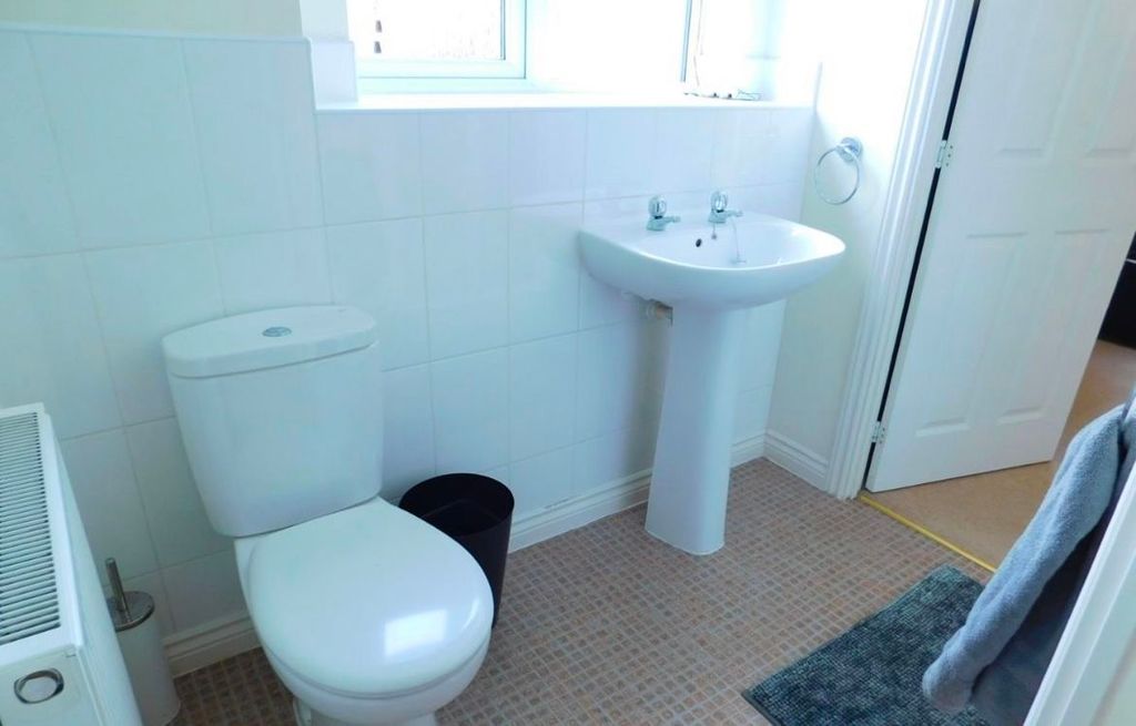 Additional image 19 of 6 bed detached house to rentStudents, Galingale View, Keele, Newcastle Under Lyme ST5