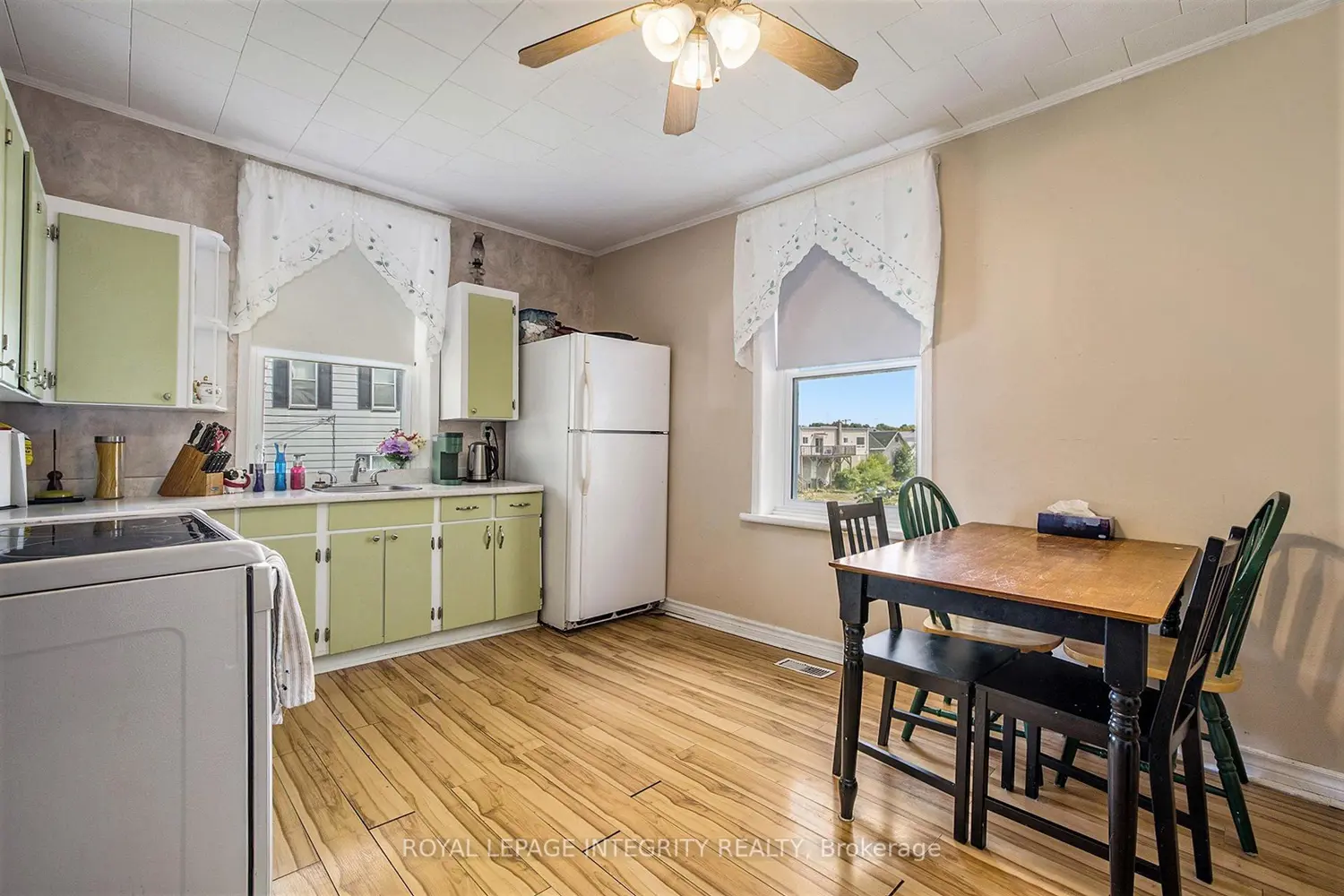 Additional image 3 of 112,114 Clarence Street